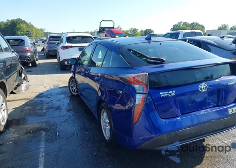 2016 Toyota Prius Two из США, поврежденный, VIN JTDKBRFU2G3526625